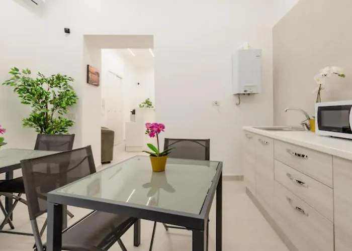 Bed and Breakfast Luxury