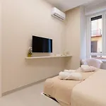 Conte Binario Uno Bed & Breakfast 4*