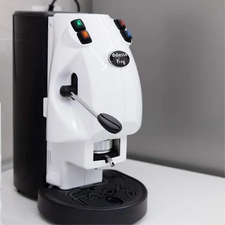 Luxury לינה וארוחת בוקר 4*